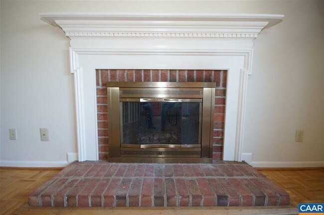 Foto del edificio - 4663 Briarwood Drive