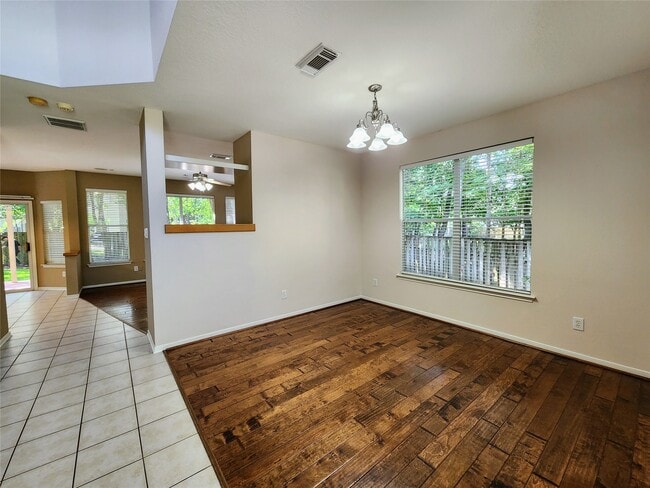 Building Photo - 11 Cider Mill Ct