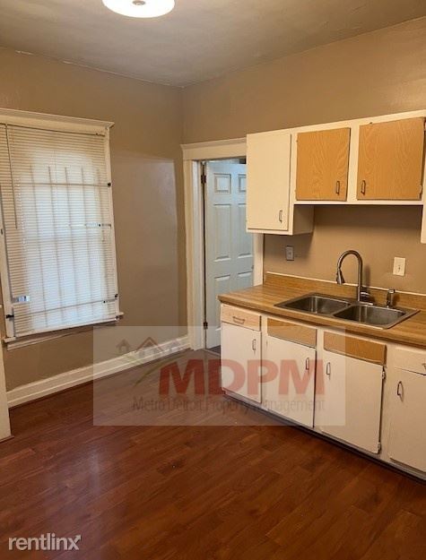 Building Photo - 3 br, 1 bath House - 11643 Yosemite St