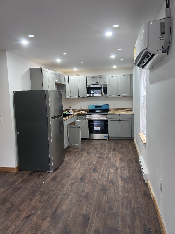 Foto del edificio - 93-93 Walter St