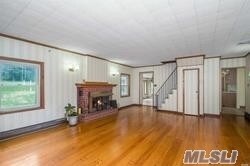 Building Photo - 175 Dix Hills Rd