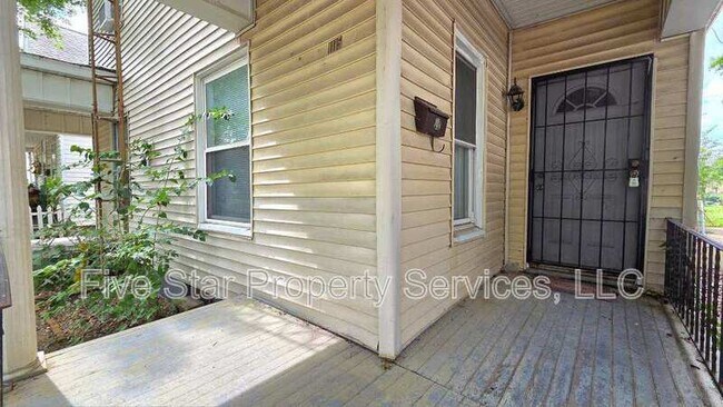 Building Photo - 1115 N 14th St