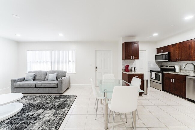 Foto del edificio - 1800 NW 4th Ave