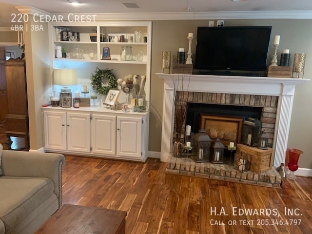 Foto del edificio - 220 Cedar Crest