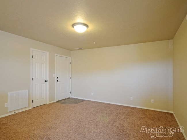 Foto del edificio - 6760 W Irving St