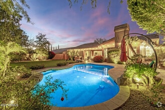 Building Photo - 8919 E Cll Del Palo Verde