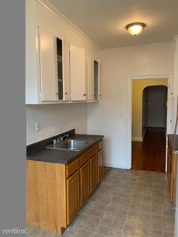 Building Photo - 1 br, 1 bath Apartment - 357 W End Ave