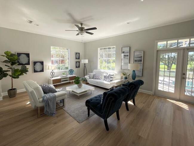Building Photo - Entertainers Dream Home! 3 bedroom, 3 bath...