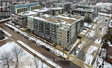 Building Photo - 275 Larch St