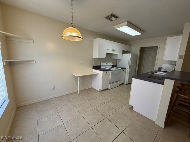 Building Photo - 15561 Horseshoe Ln