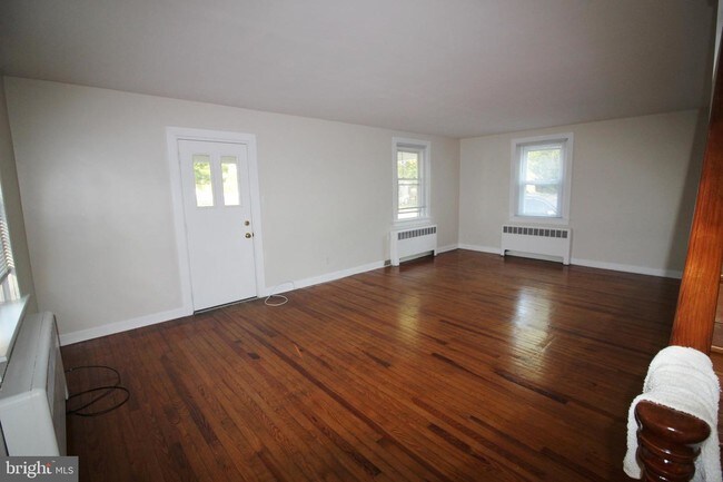 Foto del edificio - 116 Telford Pike