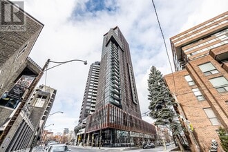 Building Photo - 32 Davenport Rd