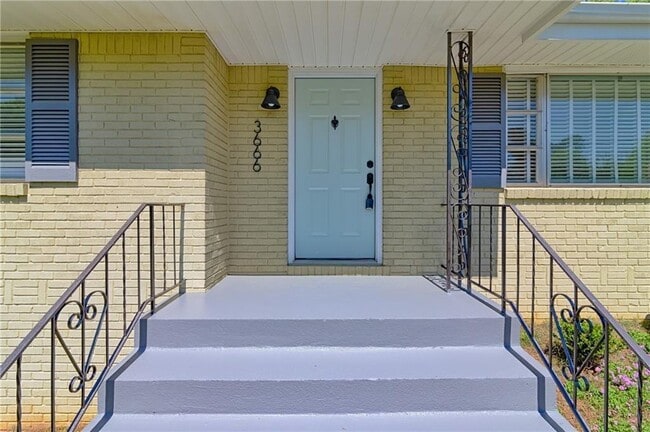 Building Photo - 3666 Wisteria Ln