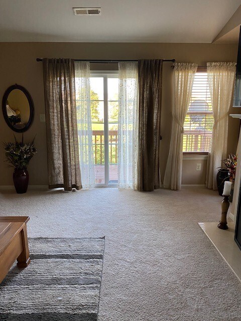 Sliding door /porch - 153 Wrangler Ct