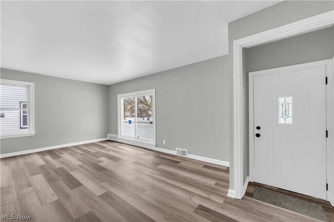 Building Photo - 16210 Judson Dr