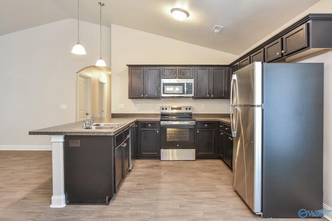 Building Photo - 28065 Chasebrook Dr