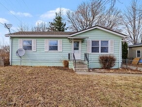 Building Photo - 1212 W 15th Ave