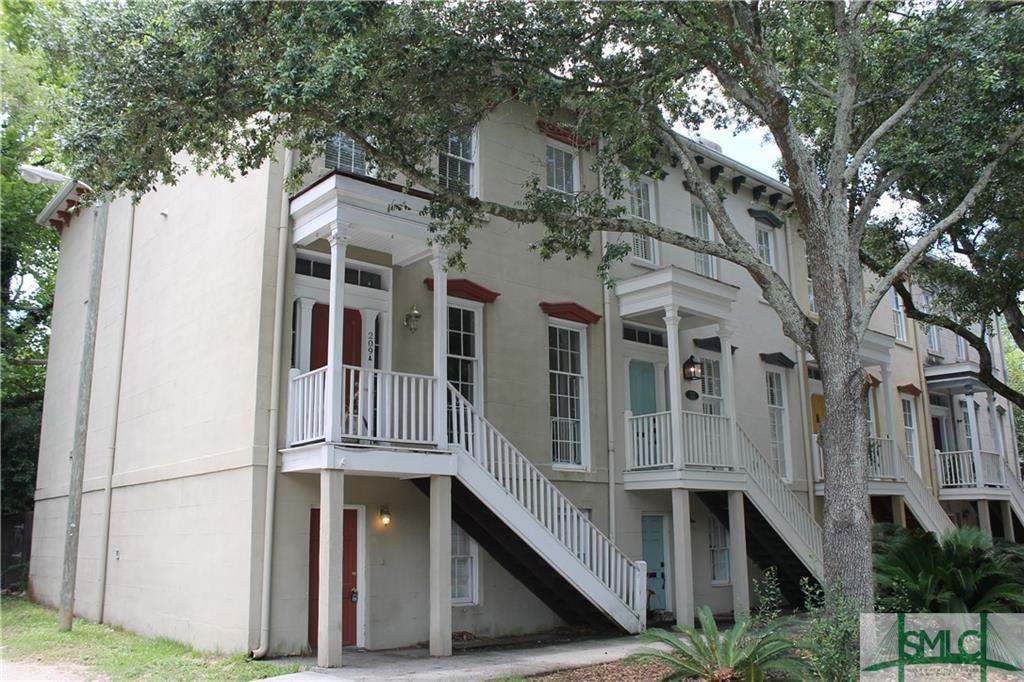 Primary Photo - 209 W Hall St