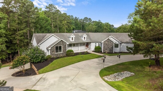 Building Photo - 1060 Old Rock Rd