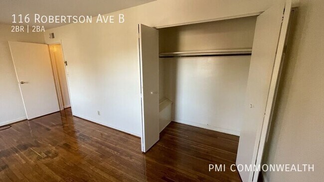 Foto del edificio - 116 Robertson Ave