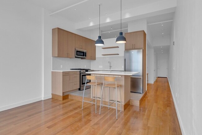 Foto del edificio - 70-72-72 Northampton St