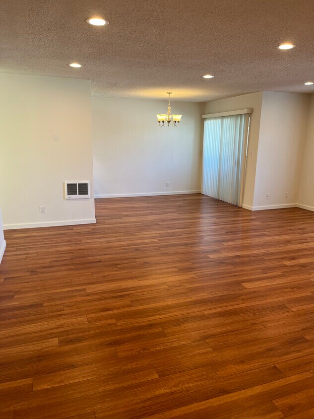Foto principal - 838 9th St
