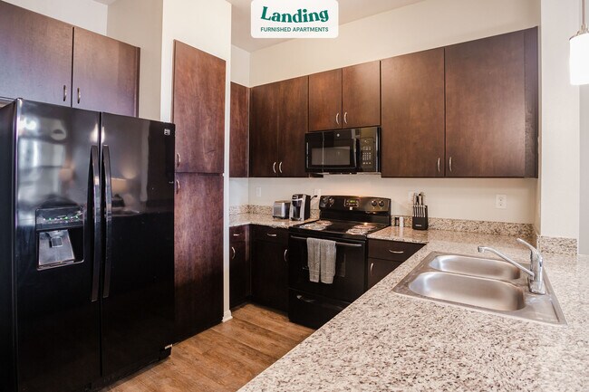 Foto del edificio - 8700 Main St