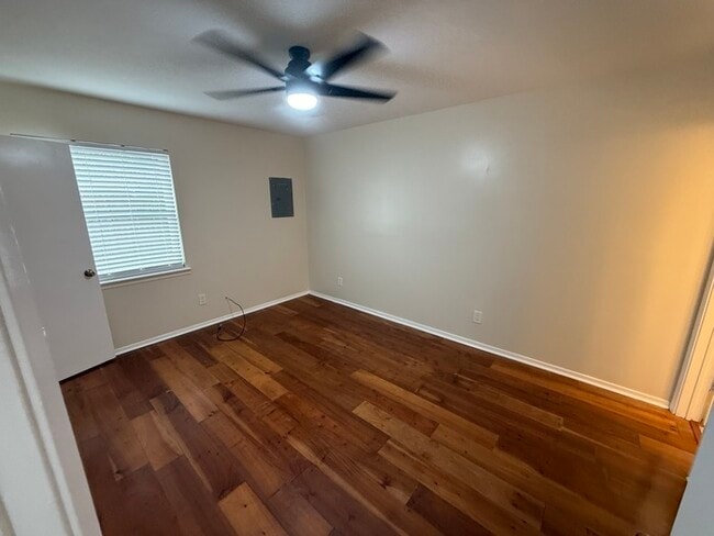 Building Photo - Beautiful 3/2 in Long Beach, MS