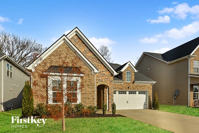 Building Photo - 2518 Miranda Dr