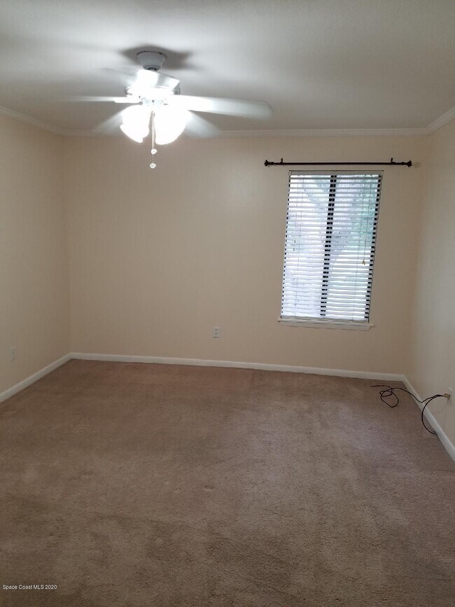Building Photo - 3550 Sable Palm Ln