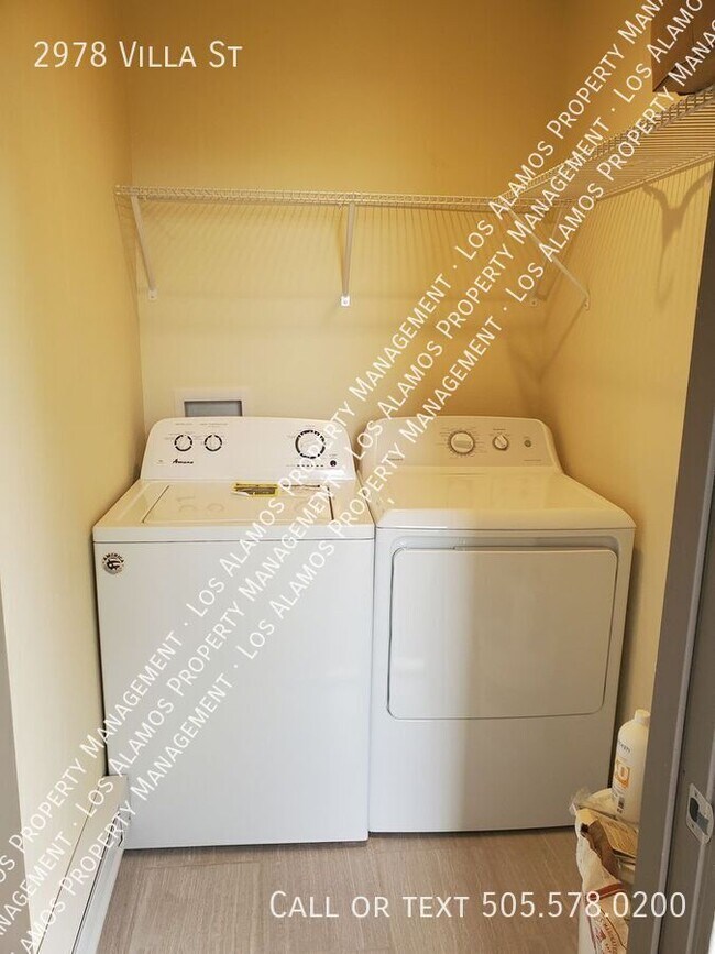 Foto del edificio - 2978 Villa St