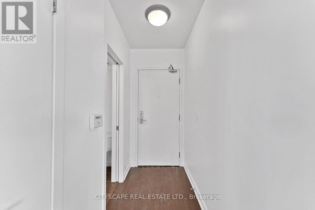 Building Photo - 59 E Liberty St