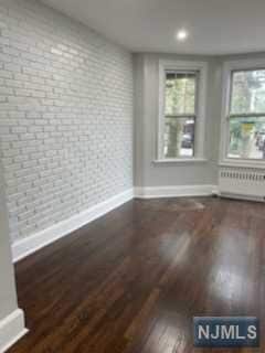 Building Photo - 56 Highwood Terrace