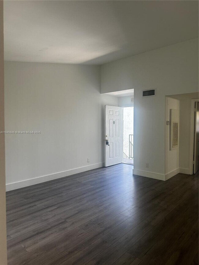 Building Photo - 4087 NW 87th Ave