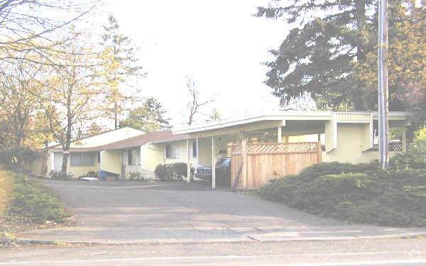 Building Photo - Courtney Road Townhomes