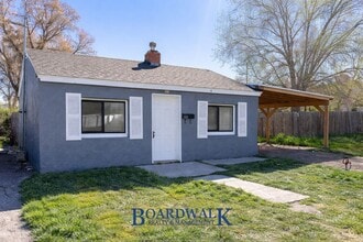 Building Photo - 291 S Quirk St