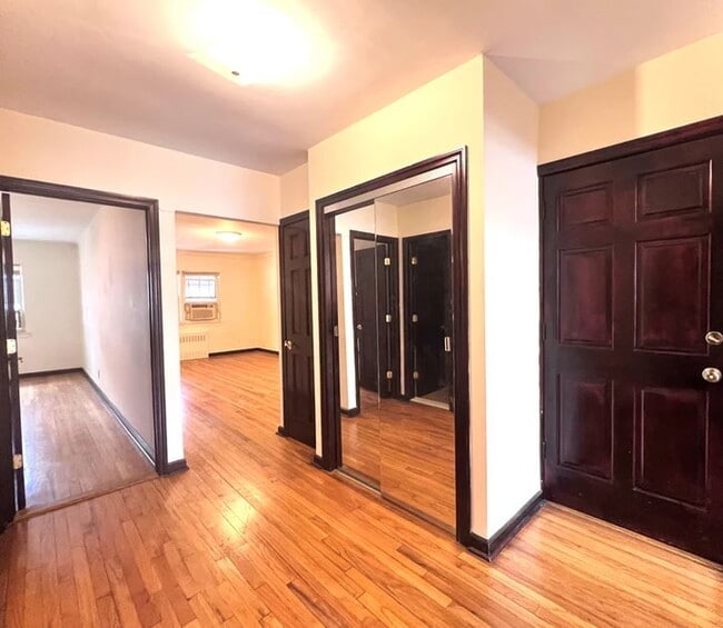 Building Photo - 6471 Alderton St