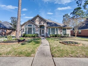 Building Photo - 30018 Bashaw Dr