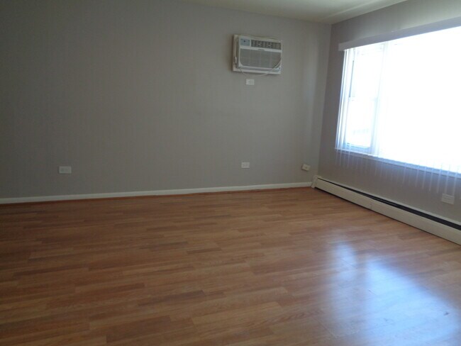 Building Photo - 9409 S 79th Ct
