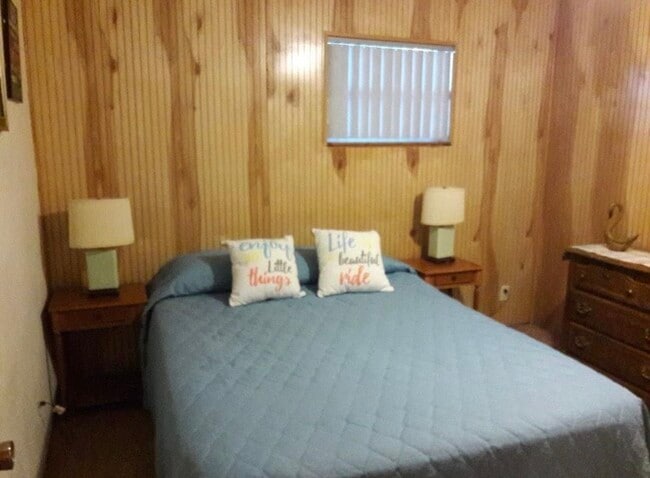 Foto del edificio - 12386 Second St