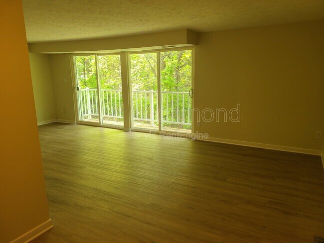 Foto del edificio - 8416 O'Connor Ct