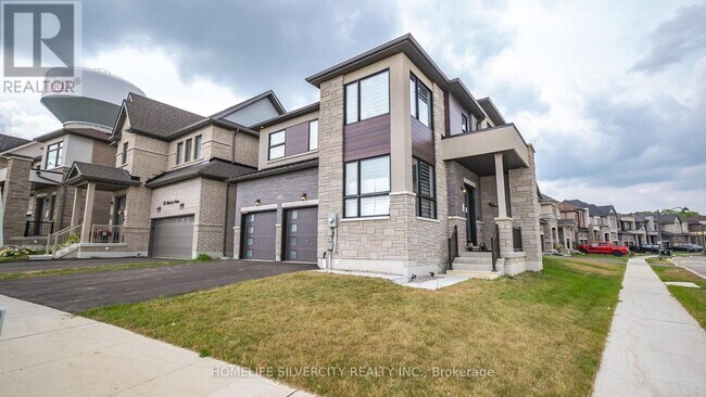 Photo du bâtiment - 96 Strickland Ave
