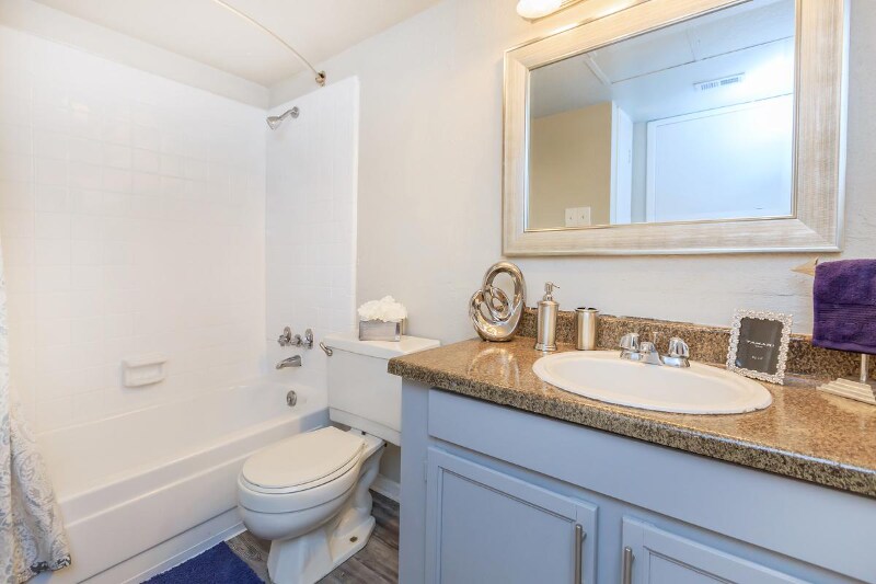 Foto del edificio - 6014 Winsome Ln