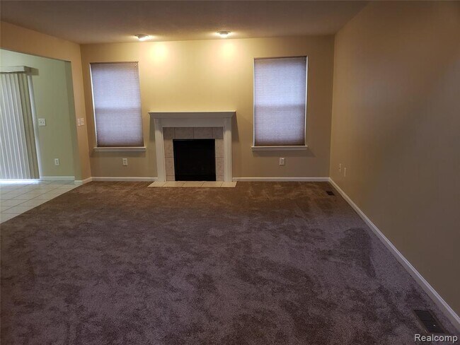 Building Photo - 22150 Brehmer Ct