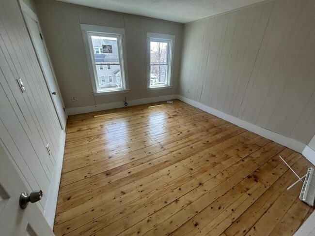 Building Photo - 2-24 D St. Northbridge MA