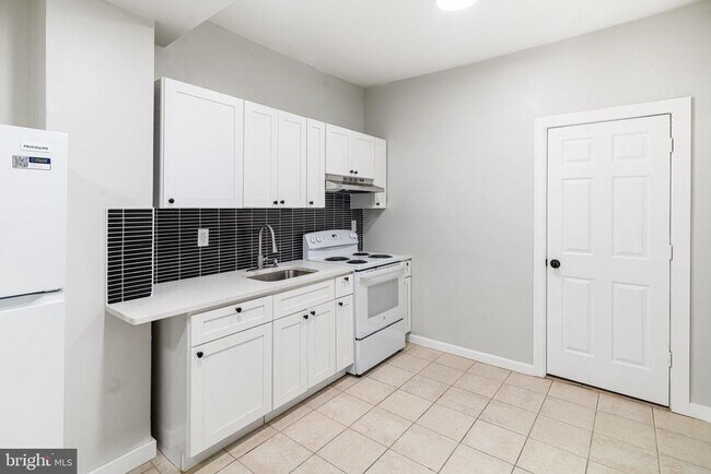 Foto del edificio - 3857 Wyalusing Ave