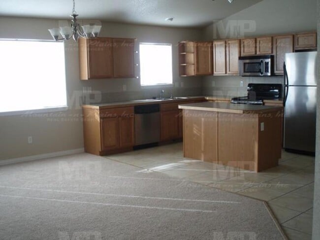 Foto del edificio - 277 S Ursula Ave