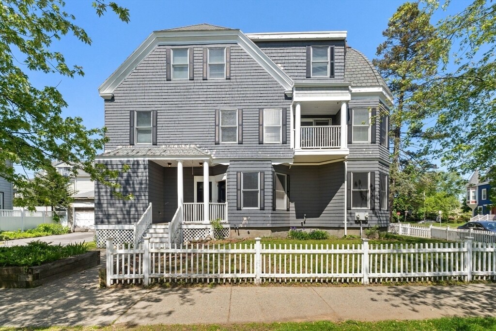 Foto principal - 179 Ocean St