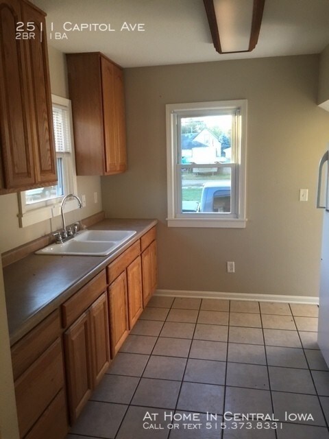 Building Photo - Great 2 bedroom with finished basement
