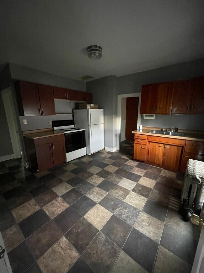 Foto del edificio - 417 E Milwaukee St